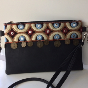 Clutch zwart met muntjes 